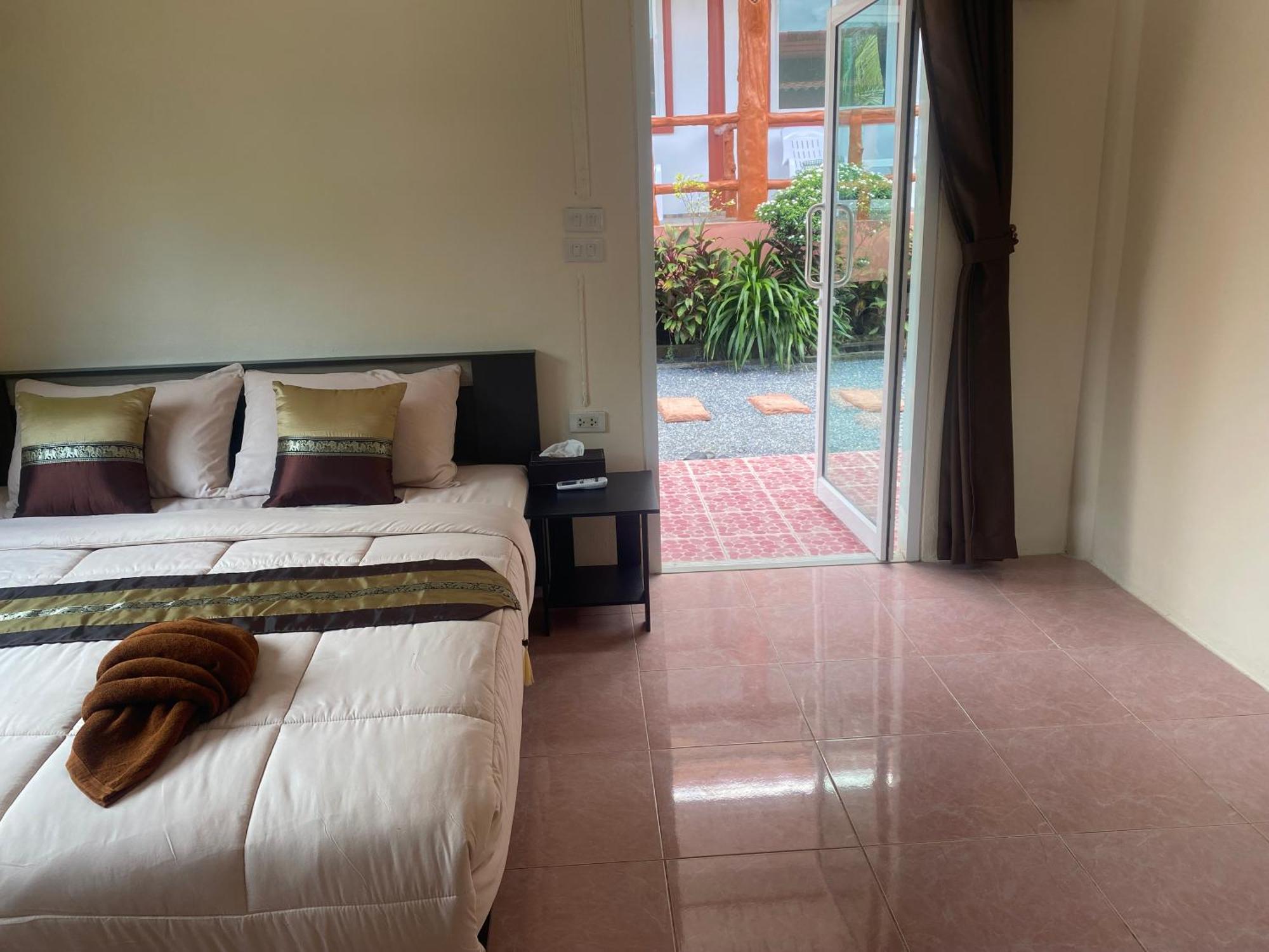 Arya Bungalow Koh Lanta Bagian luar foto