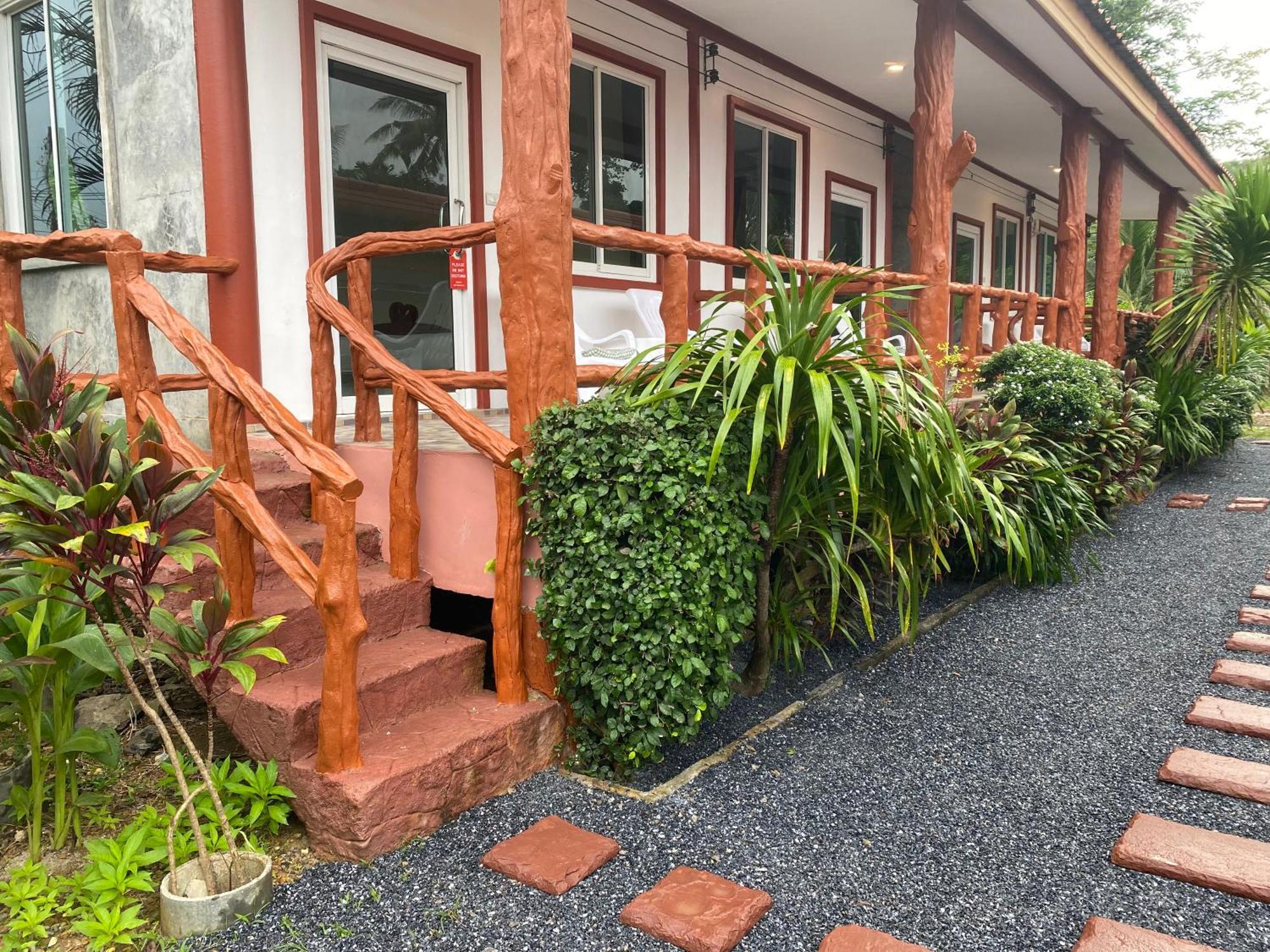 Arya Bungalow Koh Lanta Bagian luar foto